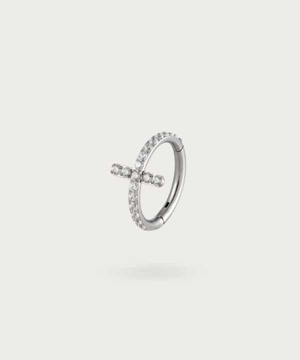 Modern and Elegant Earlobe Piercing