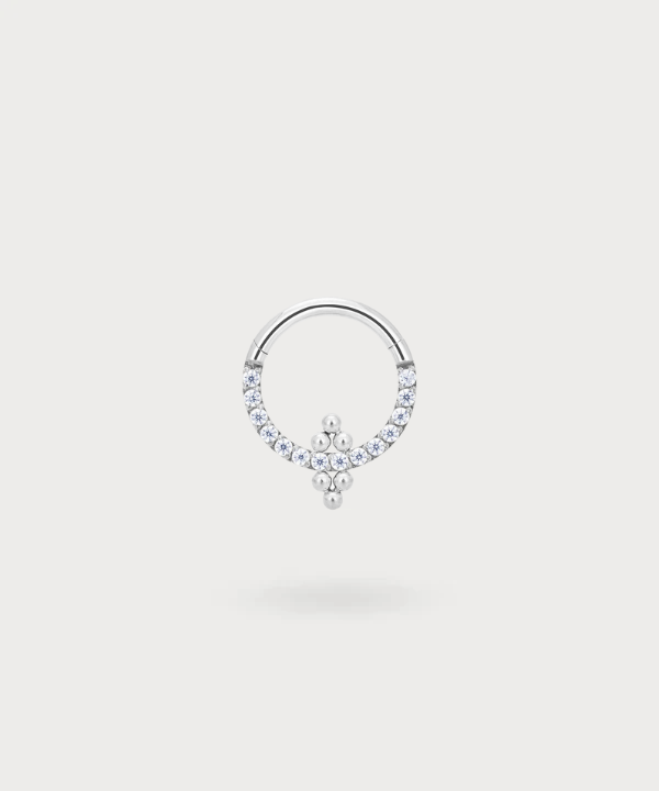 Alessandra, a hypoallergenic titanium ring with brilliant zircons