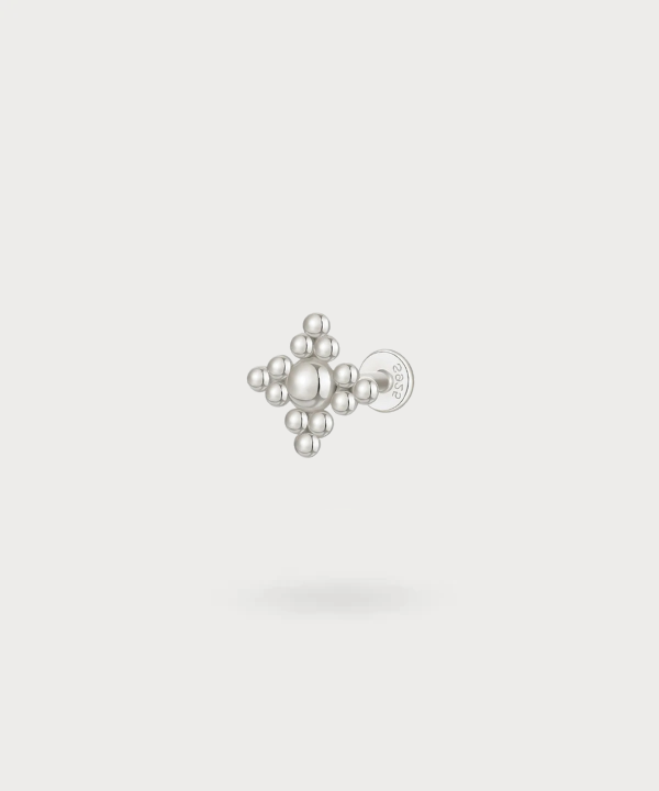 Xana, a harmony of metallic spheres for a distinctive helix style