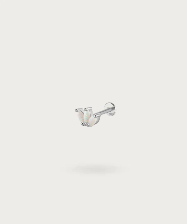 Overview of Elena Tragus Flower Piercing