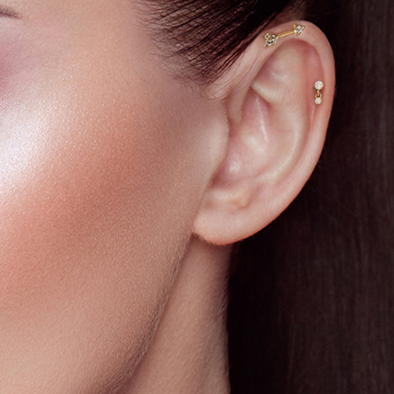 Thalia Tragus Piercing, elegant gold finish