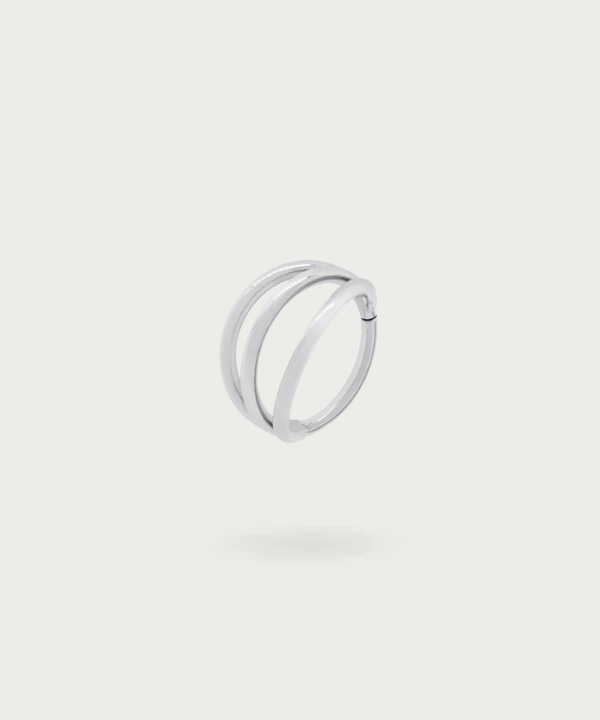 silver triple Earlobe hoop piercing