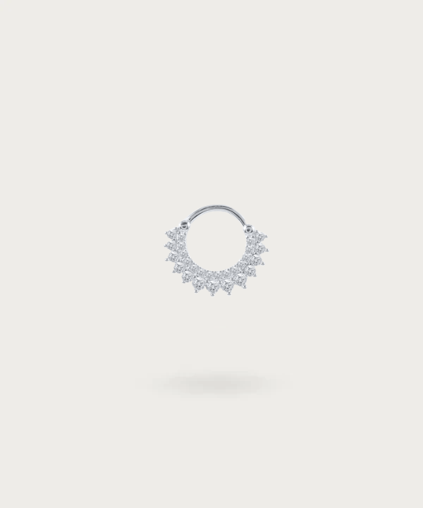 Close-up of the 925 silver Earlobe Hoop Piercing, illustrating its superior quality.