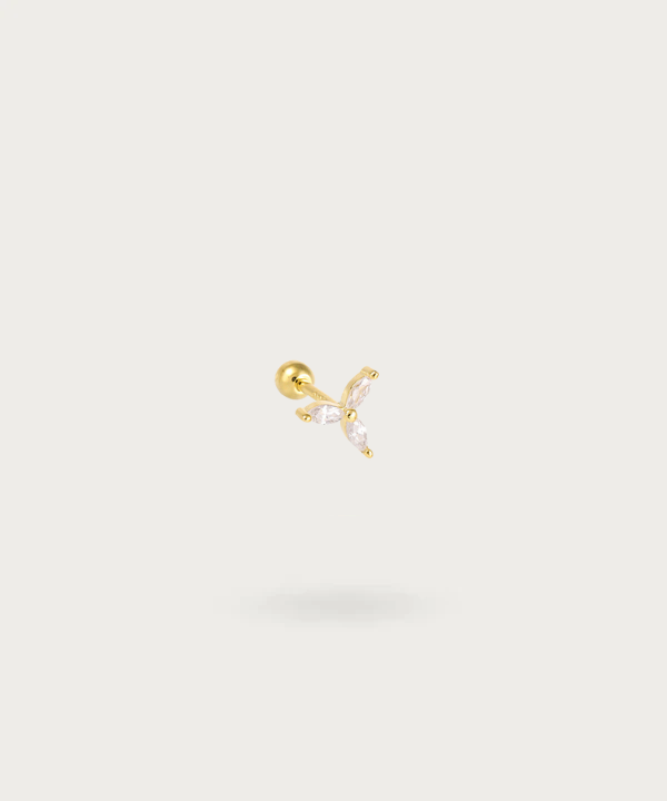 Elegant gold Helix piercing