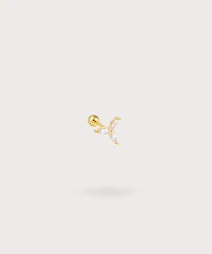 Elegant gold Ear piercing