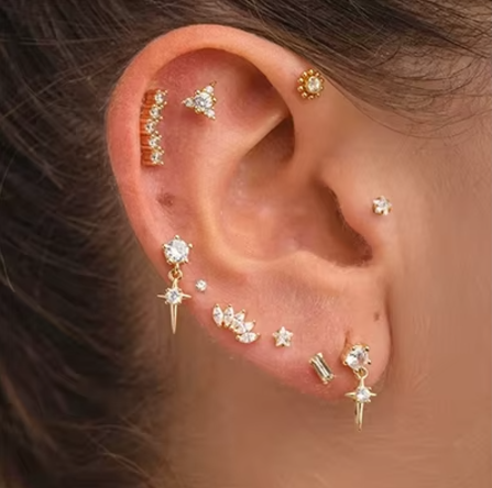 Oria | Earlobe Stud Piercing