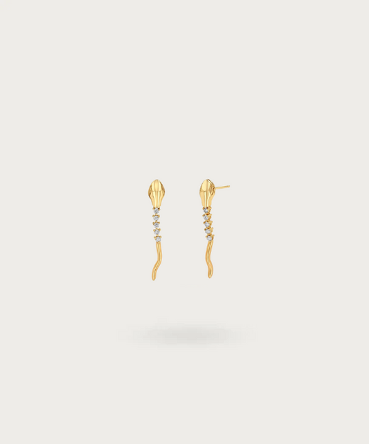 Letizia's Long Cobra Earrings shimmer in sterling silver, embodying the elegance and mystery of the serpentine world.