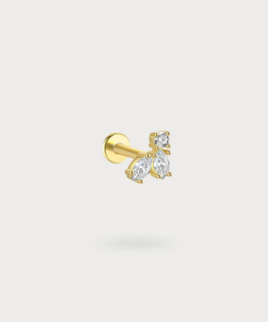 Carmen Tragus Piercing adorned with marquise-cut zircons on lustrous gold