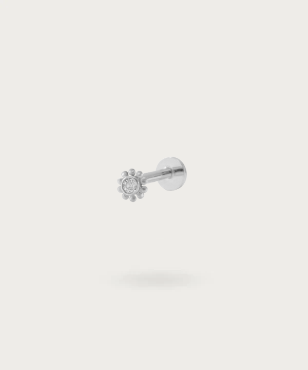 Elegant Flat Piercing, highlighting the innovative design and quality craftsmanship.