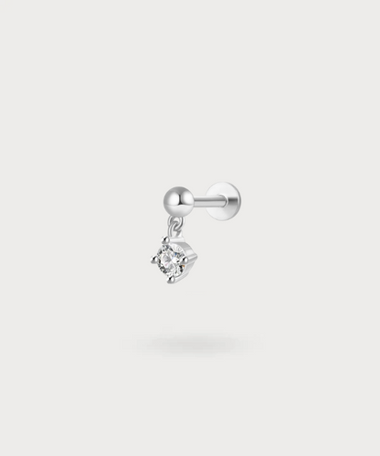 Subtly shine with the Arina lobe piercing