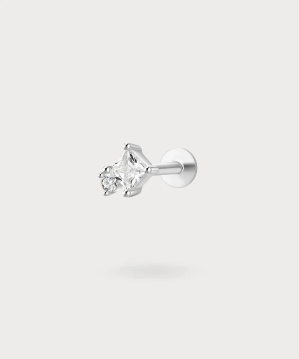 Gisela: a touch of brilliance for a chic tragus.
